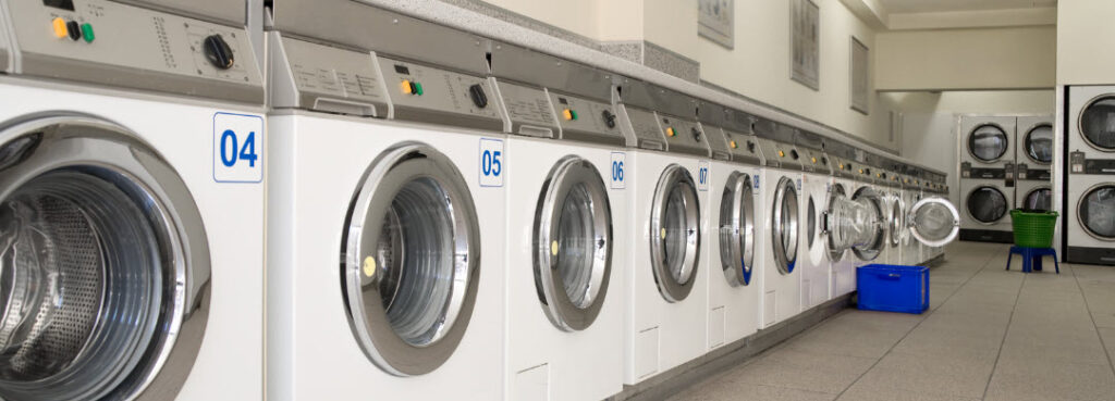 laundry when traveling - laundromat