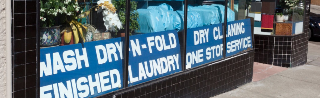 tips for doing laundry when traveling - laundry service