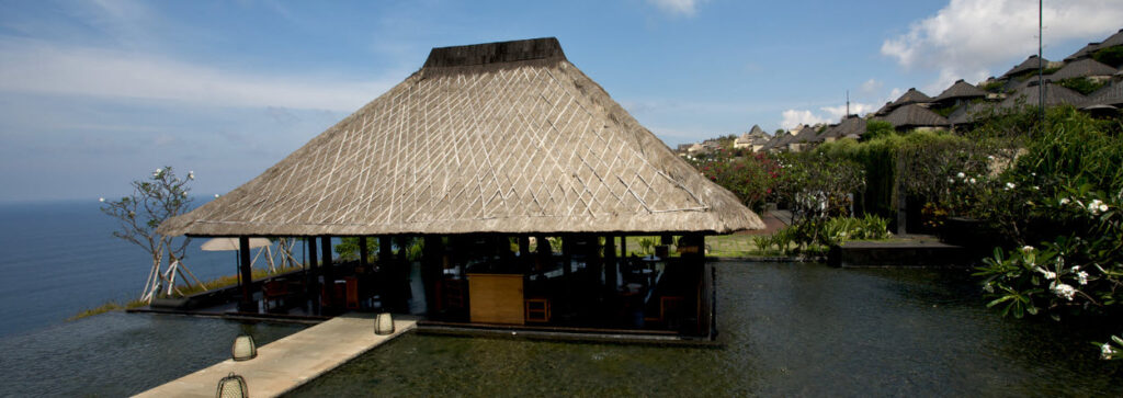 top 10 all-inclusive reports in Bali - resort bar