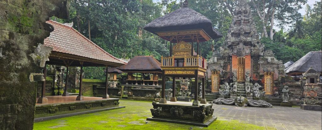 Legian vs Ubud - Ubud Temple