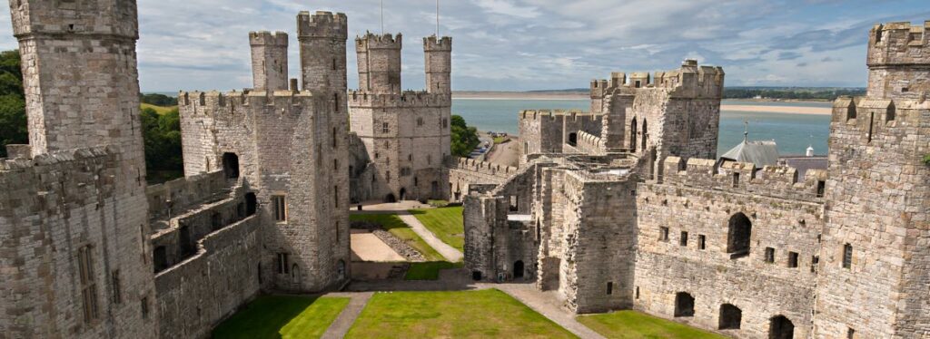 United Kingdom Travel Guide - Welsh castle