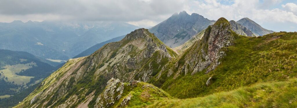 Where Did They Shoot Lord of the Rings - mountains