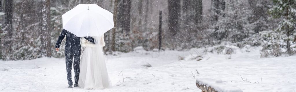 Winter Honeymoon Destinations in the USA - winter wedding