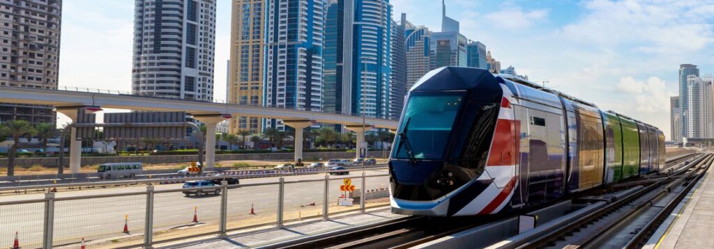 spend one day in Dubai - Dubai tram