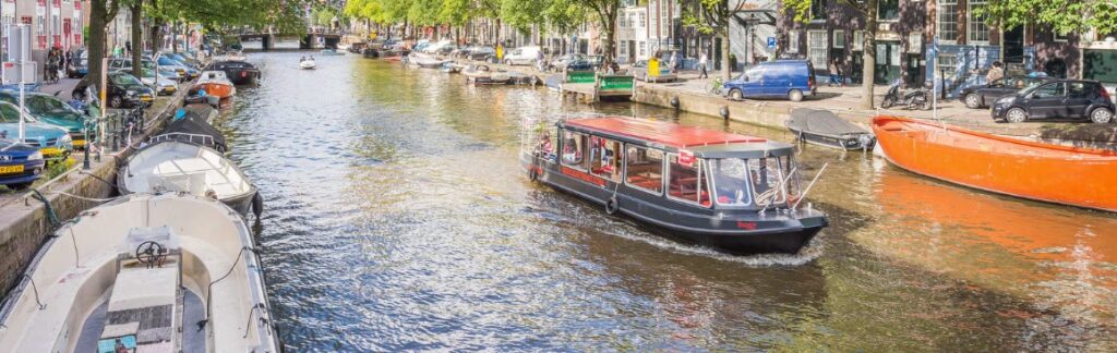 ways to spend one day in Amsterdam - canal tour