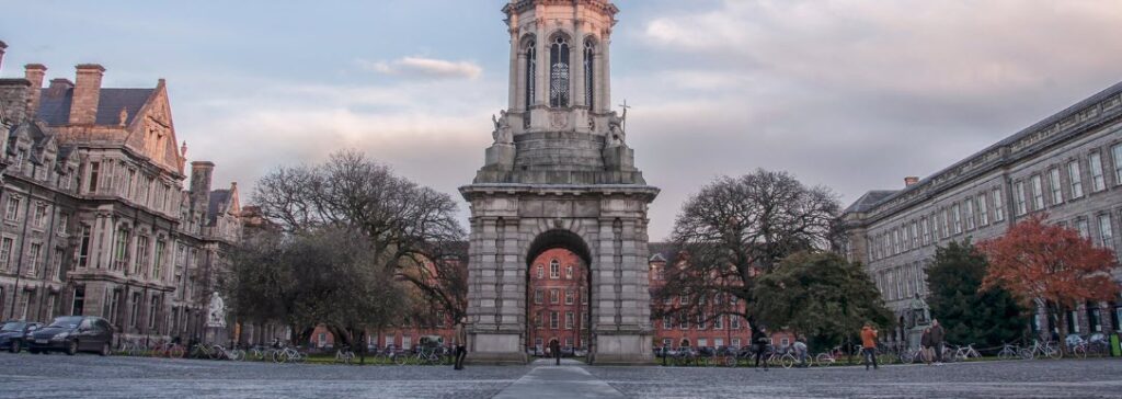 ways to spend one day in Dublin - Trinity College