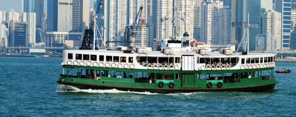 ways to spend one day in Hong Kong - Star ferry