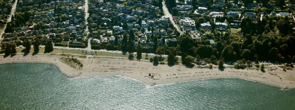 ways to spend one day in Vancouver - Kitsilano Beach