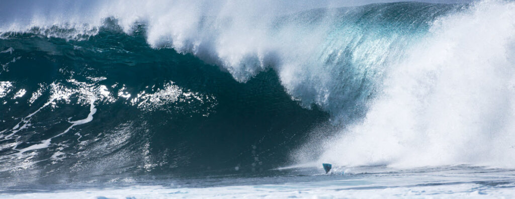 Best Beaches In Hawaii For Surfing - Pipeline, Oahu