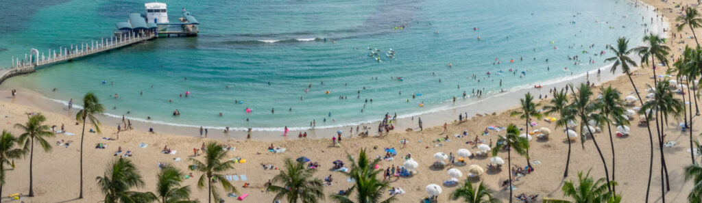 Best Beaches in Hawaii for Families - Waikiki Beach