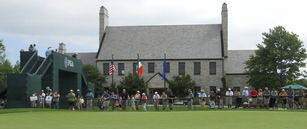 Best Golf Courses in the United States - Whistling Straits clubhouse