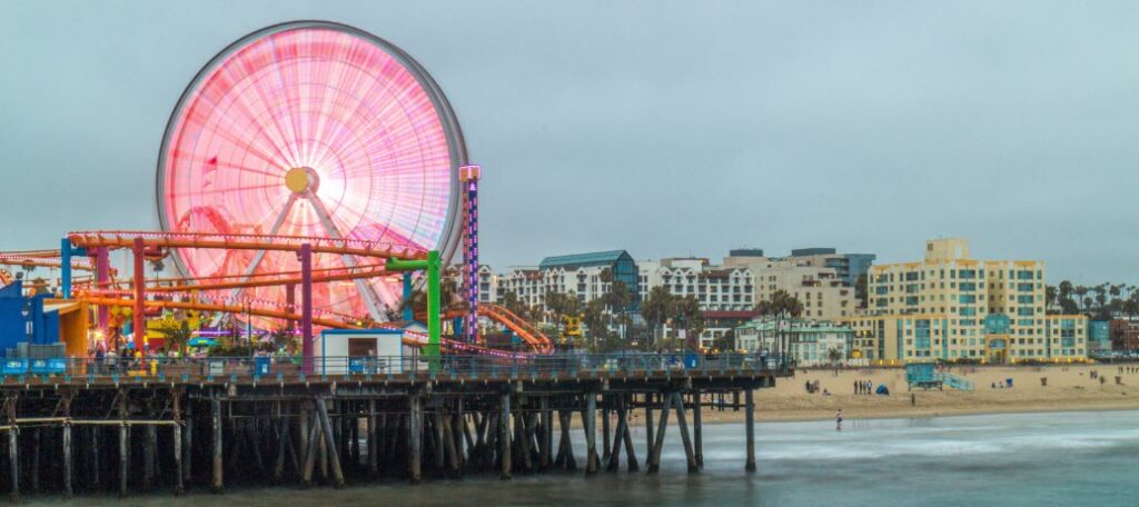 Best Places To Watch The Sunrise In California - Santa Monica Pier