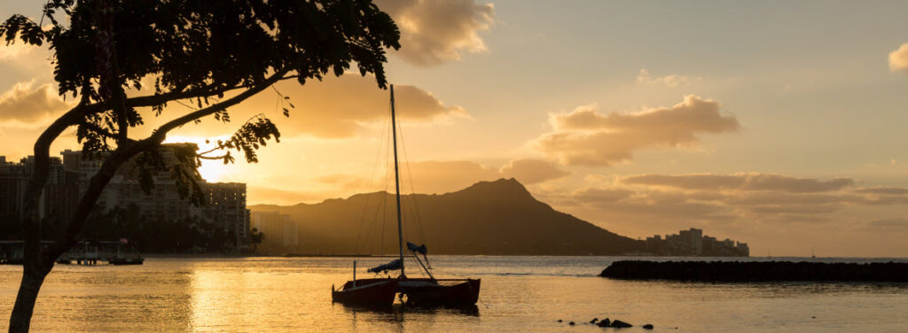 Best Places to Watch the Sunrise in Hawaii - Diamond Head Crater