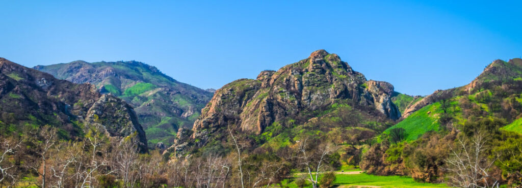 Best Rock Climbing Spots In Southern California - Malibu Creek State Park