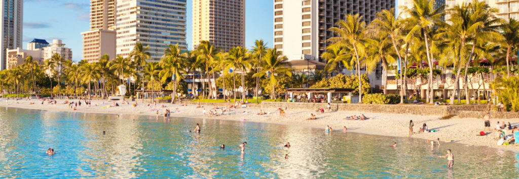 Best Things To Do On Oahu For Free - Waikiki Beach