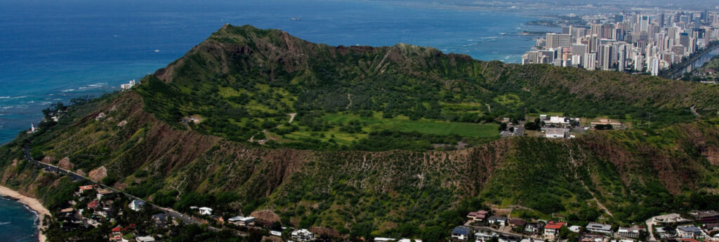 Best Wedding Locations in Hawaii - Diamond Head