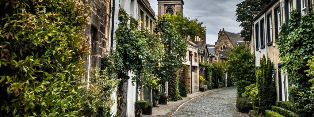 Ways to Spend One Day in Edinburgh - Old Town of Edinburgh