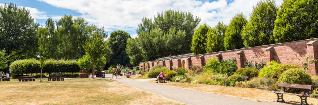 ways to spend one day in Cardiff - Bute Park