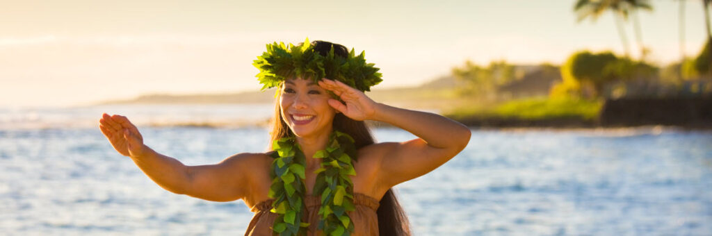 Best Hostels in Hawaii - Hula dancer