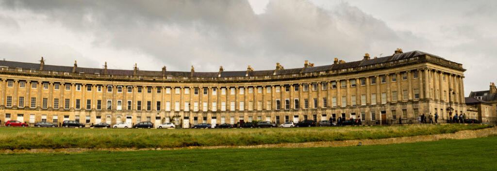 Things to Do in Bath UK - The Royal Crescent