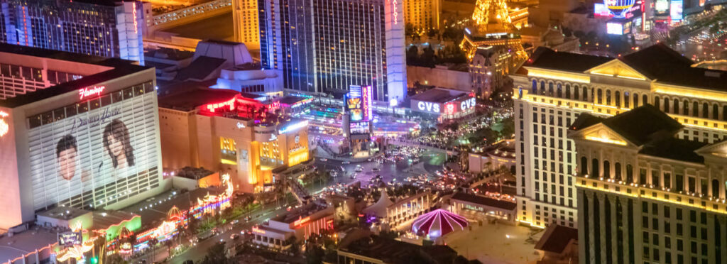 best tours in las vegas - Las Vegas by Helicopter